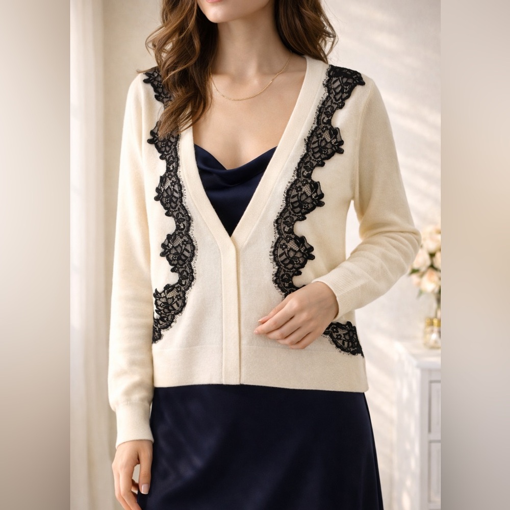 🍒 Juicy Couture Cashmere Blend Lace Cardigan Cream Black Trim Wool Sweater XS